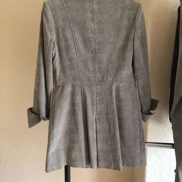 Georgiou Studio Grey Pantsuit Size 6 - Picture 3 of 6